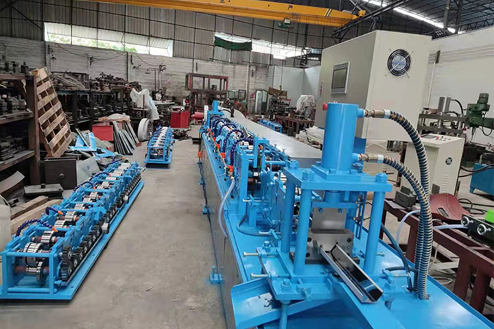 可(kě)互换冷弯轧辊的主机